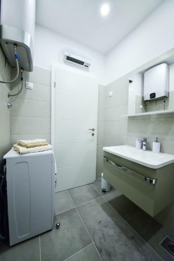 Apartmani Ab 자다르 외부 사진