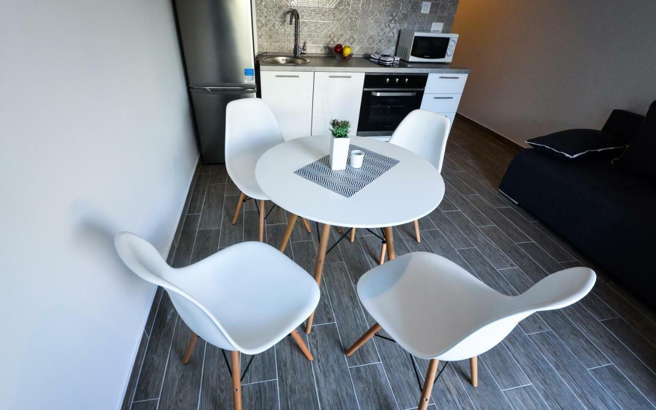 Apartmani Ab 자다르 외부 사진