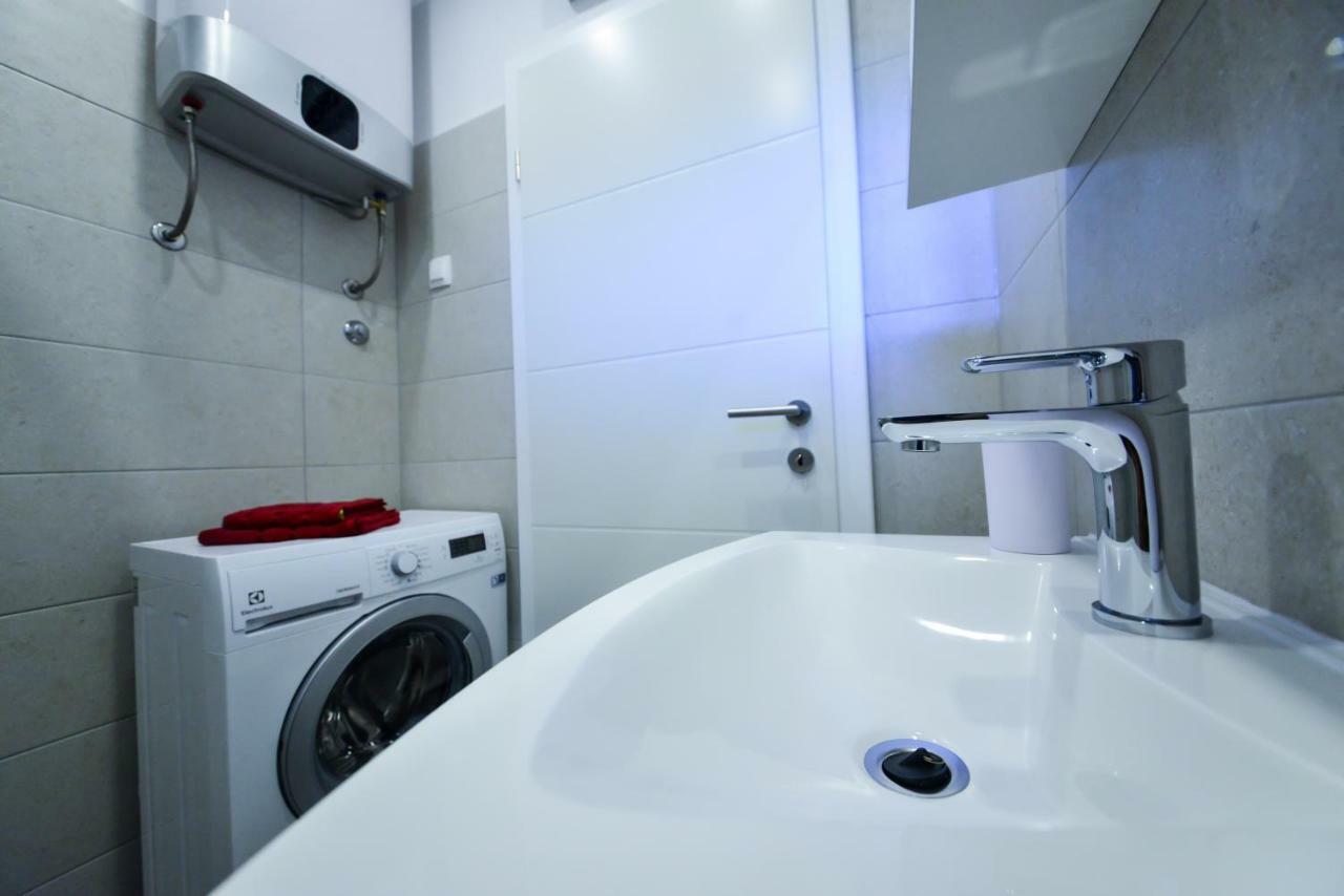 Apartmani Ab 자다르 외부 사진