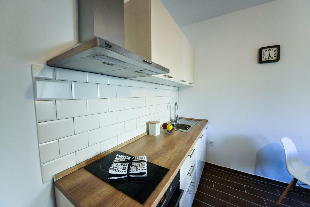 Apartmani Ab 자다르 외부 사진
